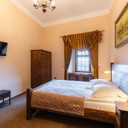 Zamek Czocha Aparthotel Leśna Exterior foto