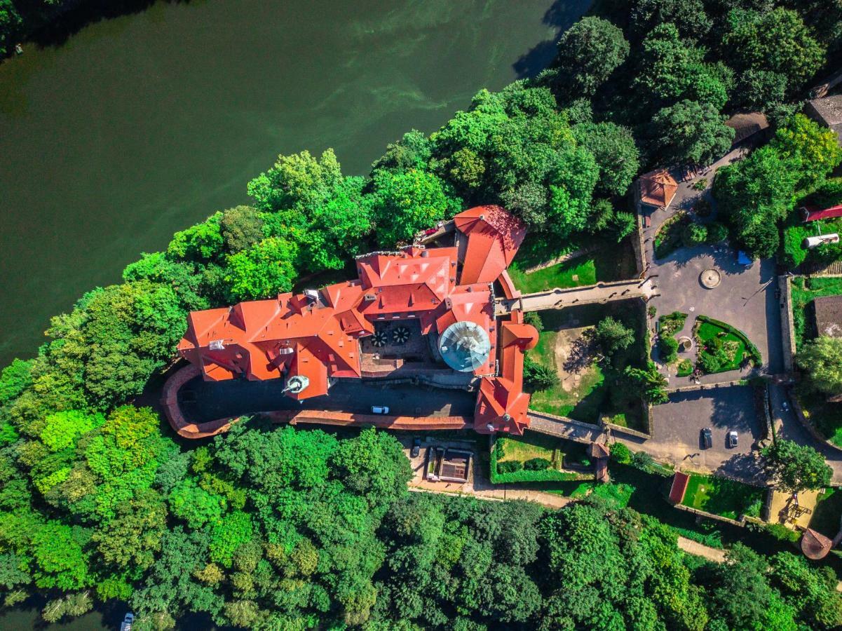 Zamek Czocha Aparthotel Leśna Exterior foto